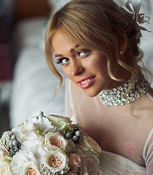 Изумительная Анна Хилькевич. Красивая, правда