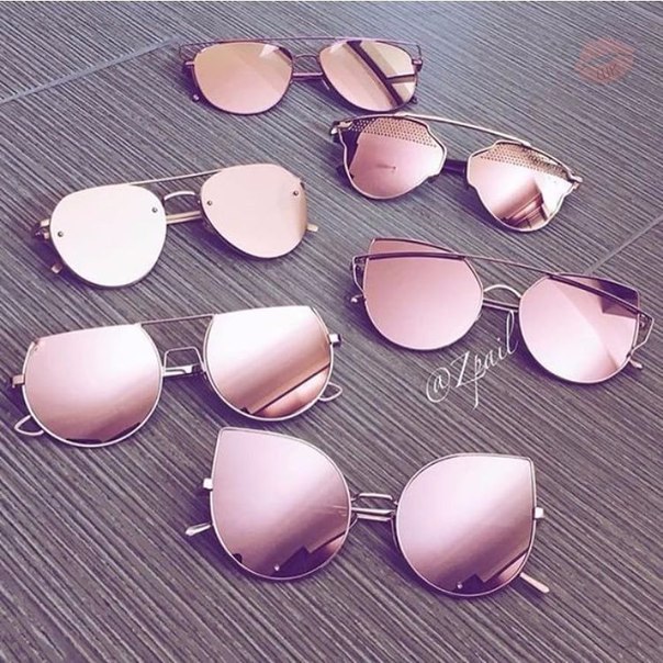 Кто здесь любит очки