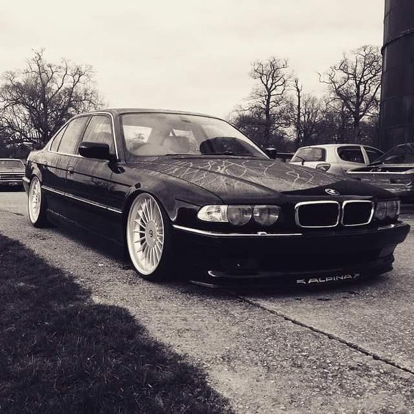 #BMW Alpina (E38)