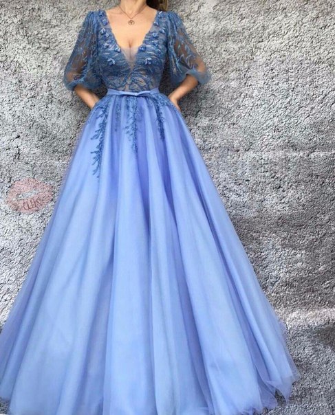 Девчонки, надели бы такое на выпускной бал