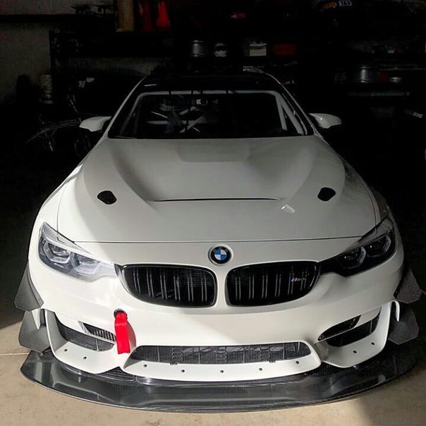 #BMW M4GT4