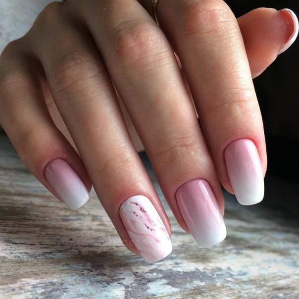 Нежный градиент и мрамор