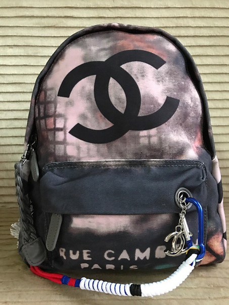 Рюкзак Chanel Graffiti