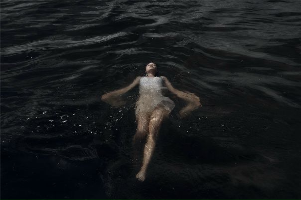Жалость к себе — эмоция, основанная на инстинкте самосохранения