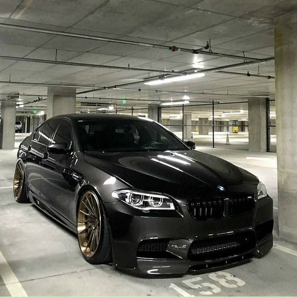 #BMW M5 F10