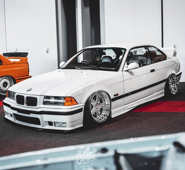 #BMW E36