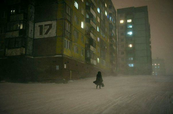 Осень в Норильске выглядит как какое-то научно-фантастическое мрачное будущее