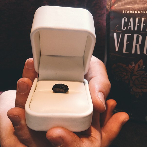 Ты… выпьешь со мной кофе  #Verona  #StarbucksLoveChallenge