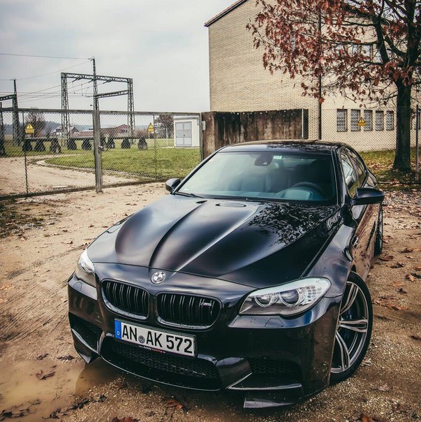 #BMW M5
